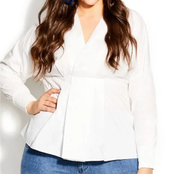 ⭐️Host Pick⭐️ CITY CHIC ivory white blouse - Picture 3 of 7